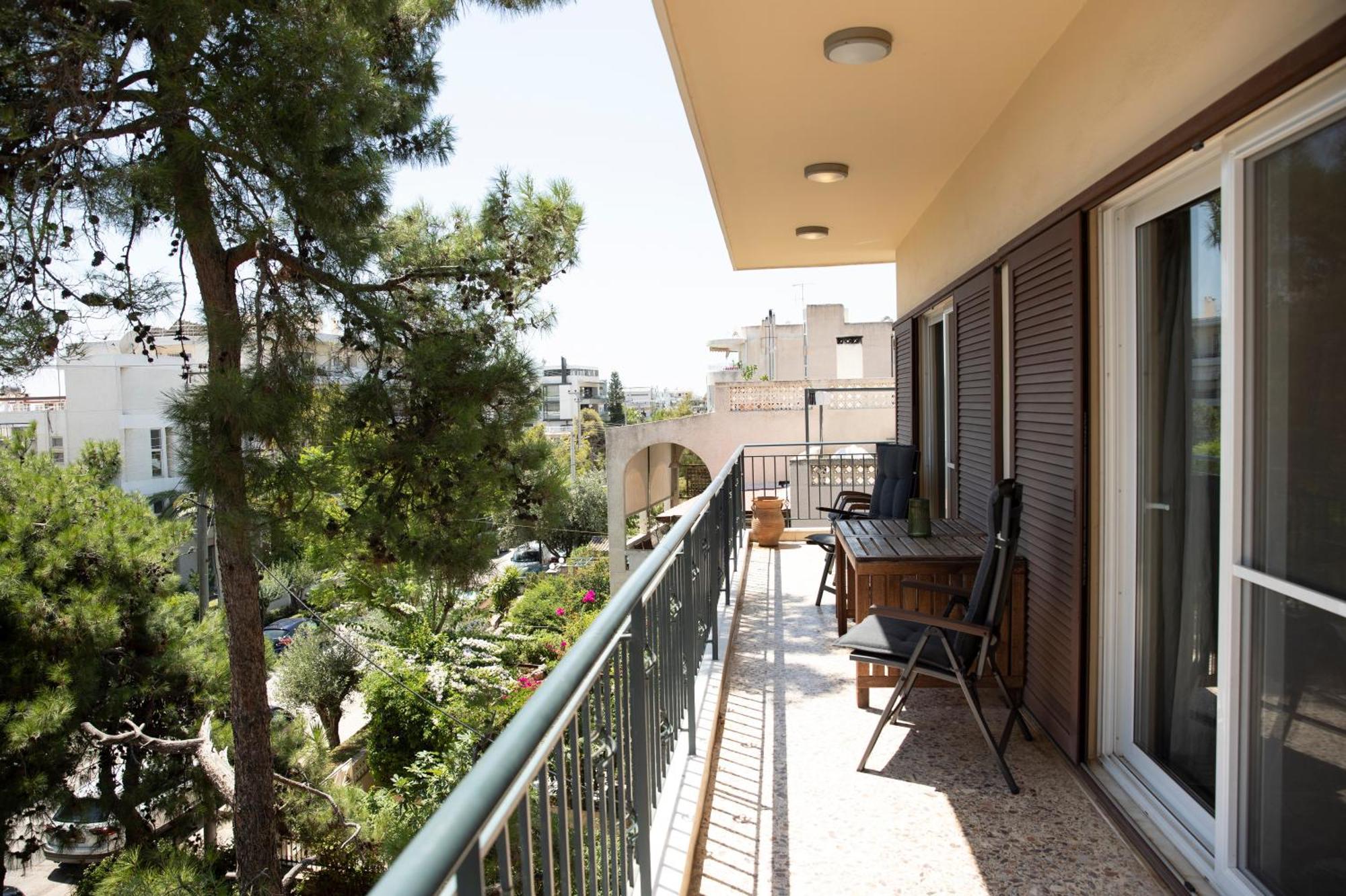 Spacious Glyfada Golf 4Br -Near Beach + Shops Атина Екстериор снимка